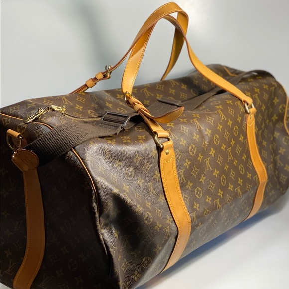 Louis Vuitton Monogram Travel Duffle Crossbody Bag XLarge 💯% AUTHENTIC - Picture 5 of 16